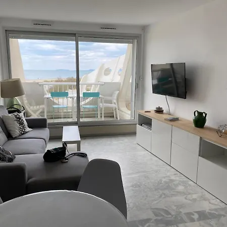 4 Pieces, Vue Mer, Piscine Et Parking Prive